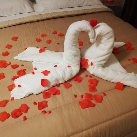 Il Sogno Srls Hotel Airola ภายนอก รูปภาพ