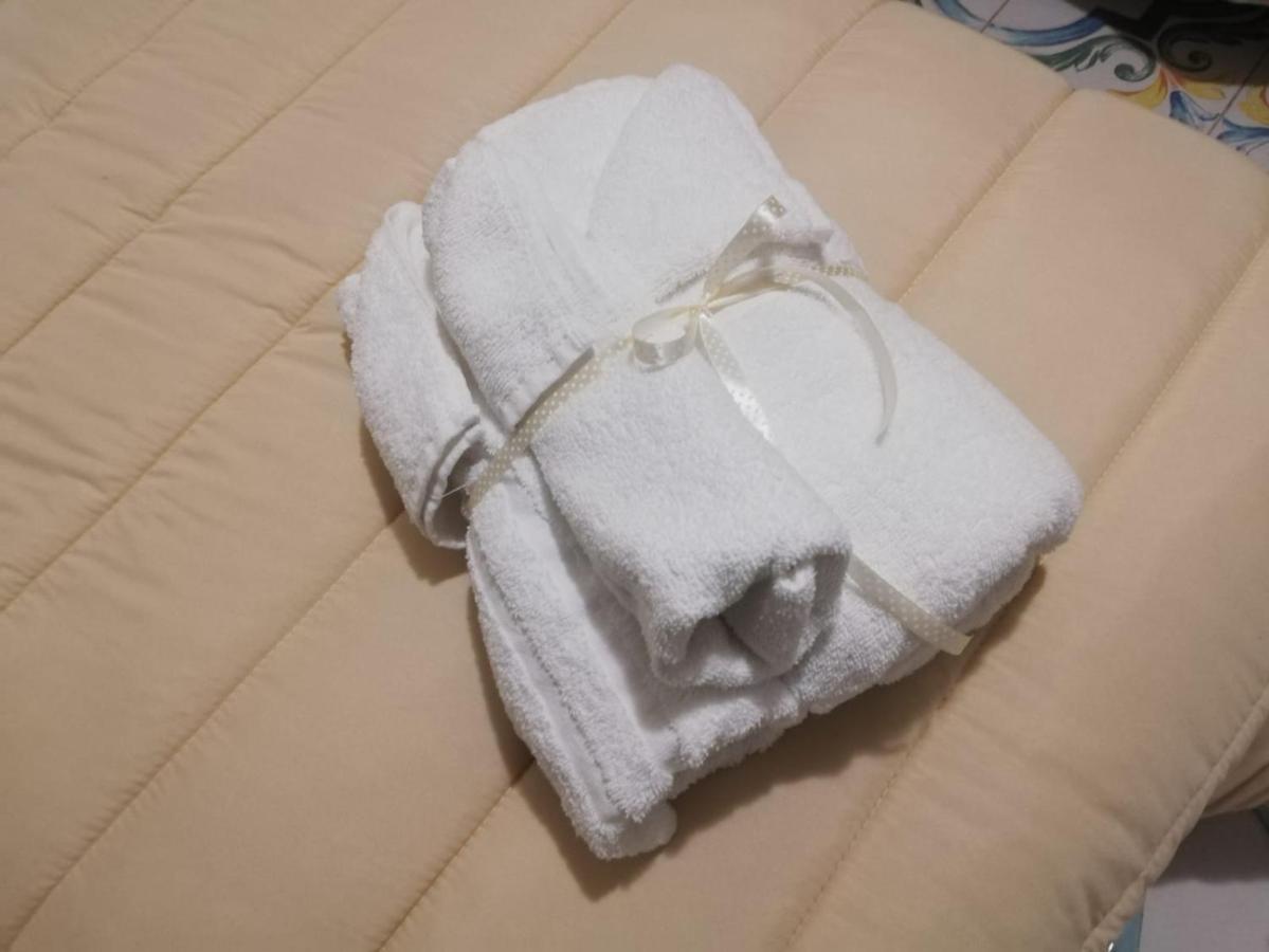 Il Sogno Srls Hotel Airola ภายนอก รูปภาพ